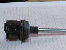 Potentiomètre Pot  25 K ohm  Lin  axe 6 avec interrupteur tirette P.N79