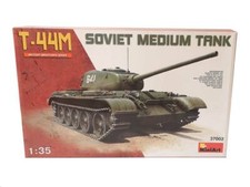 Maquette plastique, T-44M  char moyen soviétique 1946 - MiniArt MINI37002 1/35
