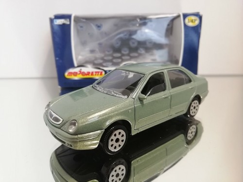 Majorette lancia lybra in - lybra,