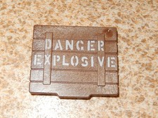 plaque caisse explosif