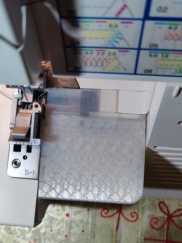 Pfaff coverstyle combo serger - pfaff,