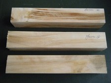 3 carrelets de bois de mérisier,ébénisterie,tournage,coutellerie,stylos ou autre