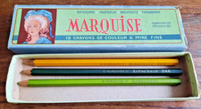 BOITE 3 CRAYONS DE COULEUR MARQUISE ARTECHNIC EN CARTON ANCIENNE