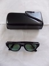  PAIRE DE LUNETTE DE SOLEIL NOIR NEUVE DIESEL