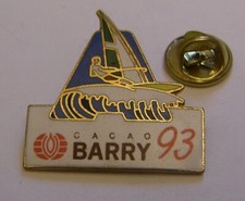 CACAO BARRY 1993 WINDSURF SURF WIND BOARD WINDSURFING vintage pin badge X9Z