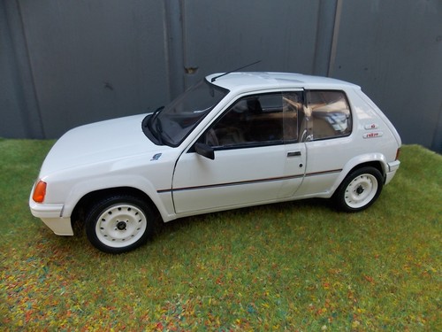 Peugeot 205 rallye solido - peugeot,