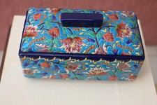 Grande boite à gâteaux