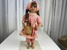 Poupée d'artiste poupée