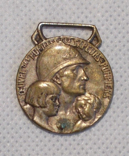 Médaille décoration - /,