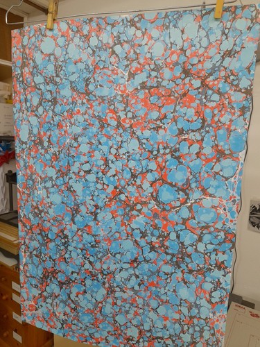 Papier marbré cuve de - marbré,
