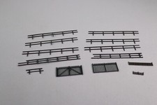 ZW161 Decor train diorama Ho barriers cloture portail L 9 cm 