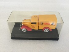 SOLIDO Ford V8 bâché Kodak