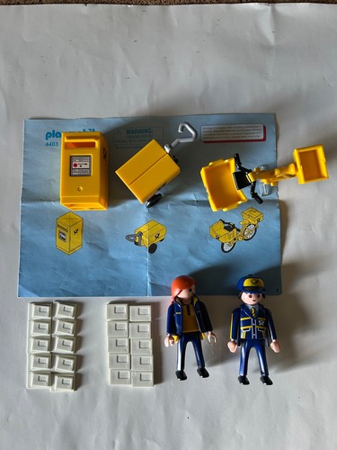 Playmobil facteur factrice - -,