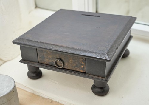 Tabouret carré bois ancien - tabouret,