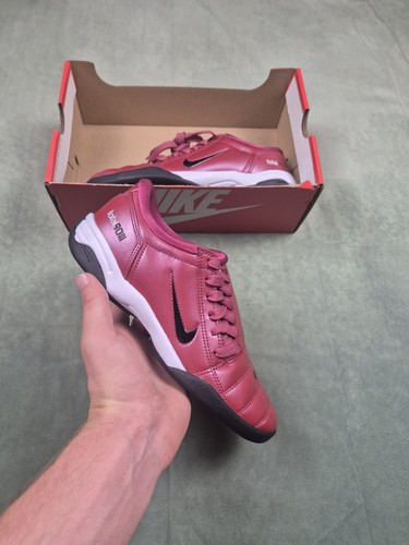 Nike baskets rouges total - nike, 90