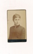 CDV Jeune femme chignon broche J. Fabre Marseille young woman 