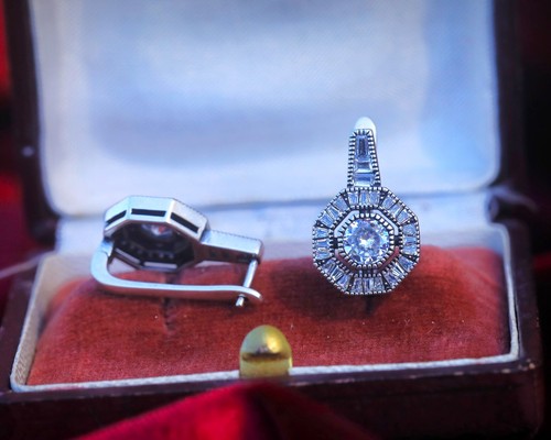 Boucles oreille dormeuse - d'oreille,