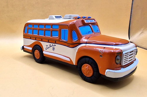 Bus jouet ancien - , 16