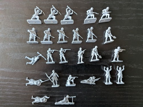 Lot figurines soldats 2eme - figurines,