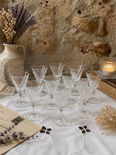 Lot anciens verres à - de,