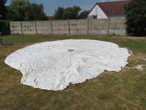 Parachute pilote la - parachute,