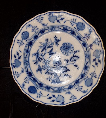 Belle assiette demi - assiette, en