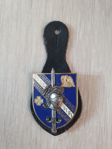 Insigne militaire 51e - -,