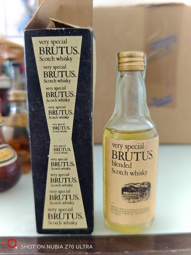Mignonnette vintage whisky - mignonnette,