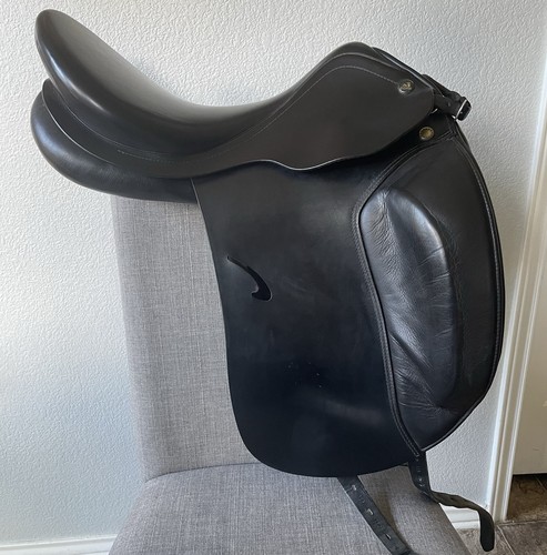 Prestige k1 dressage - 17”,