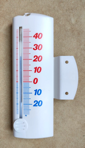 Petit thermomètre plastique