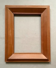 Imposant cadre en bois