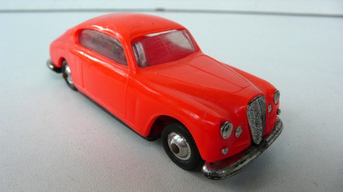 Les miniatures norev - les,
