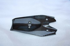PASSAGE DE ROUE UNDERTRAY TRIUMPH SPEED TRIPLE 1200 RS RX  2025 2026 CARBONE