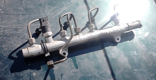 Rampe injection renault - rampe,