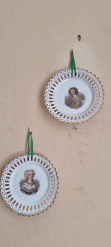 Set two decorative plates - set,