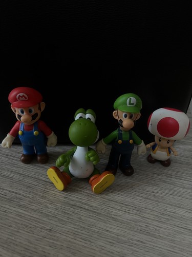Lot figurine super mario - 4,