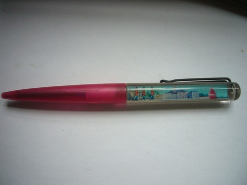 Stylo mobile souvenir tourisme