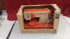 Ancien Jouet Machine à Coudre Singer avec Mallette de Transport