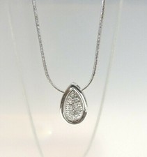  COLLIER GOUTTE AVEC BOUCLES