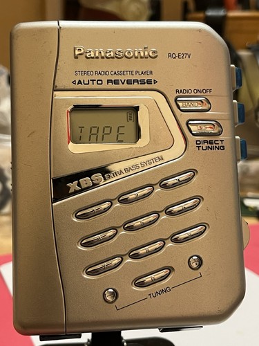 Panasonic portable radio - 🟡panasonic,