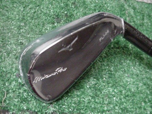 Brand new mizuno pro black - brand,