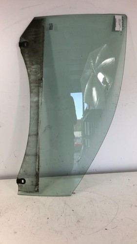 Vitre avant droit renault clio - vitre,