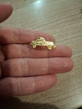 Pin's Pins lapel Pin Auto