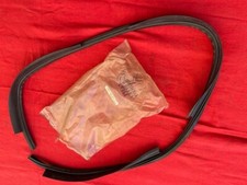 JOINT INFERIEUR DE PARE-BRISE NEUF ORIGINAL CITROEN DS 19 20 21 OU 23