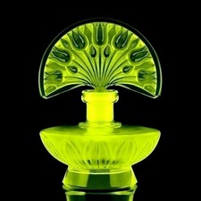 Art Deco 1930' Perfume Bottle