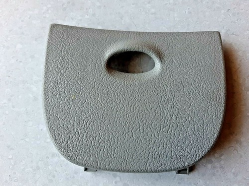 Trappe cache fusibles - cache, renault