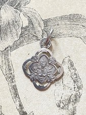 Pendentif médaille - pendentif, /