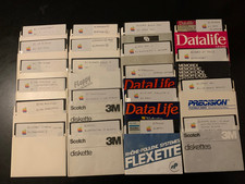 LOT 1 DE 20 DISQUETTES APPLE II 5 pouces 1/4 - APPLE II- APPLE IIc IIe II+