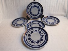 Assiettes plates faïencerie - assiettes,