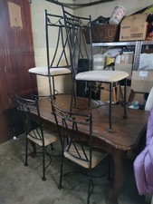 Table En Bois Massif Avec 4